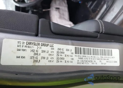 2014 Jeep Grand Cherokee Overland z USA, uszkodzony, nr VIN 1C4RJFCG6EC402398